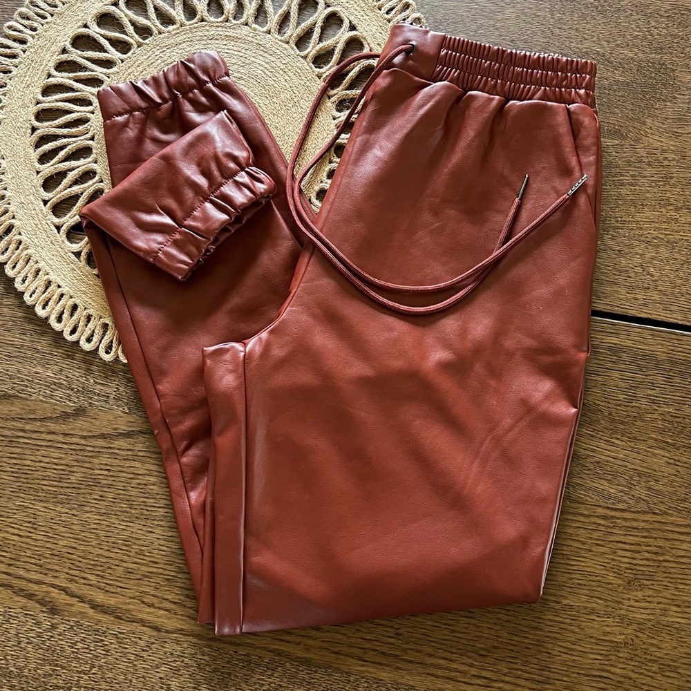 21 Saints Womens Small Brown Faux Leather Jogger Drawstring Elastic Waist fun